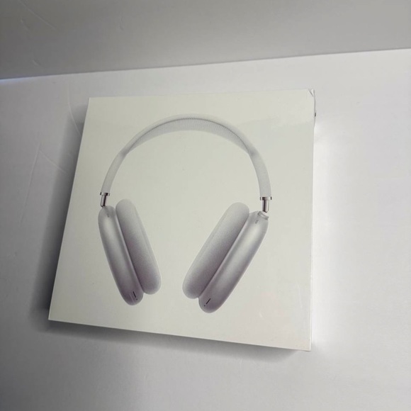 White air pod maxes brand new not opened